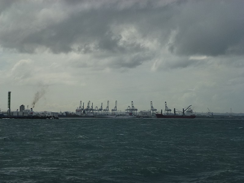 Fin 2019 : Entre géants et écluses : notre passage du Canal de Panama